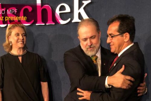 5e8cb7d57486a819d4bc46bd4d0f443e